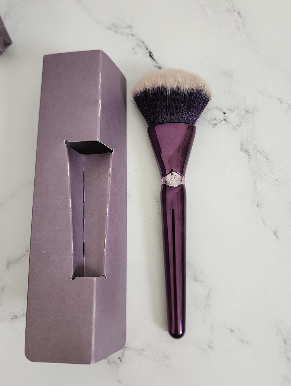 Anisa Beauty Multi-Powder Brush - Picture 3 of 5
